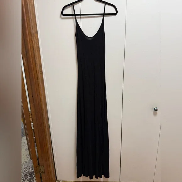 Bella LUXX Dresses | Bella LUXX Classic Black Maxi Dress | Color: Black | Size: S | Egiangregorio's Closet